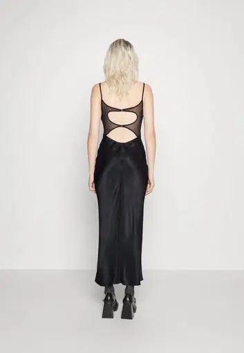 dresses like camilla