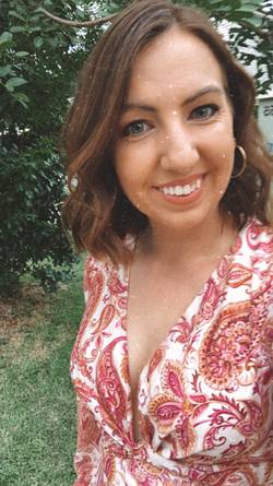 Ellie Robinson Profile Image