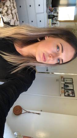 Shania Weeks Profile Image