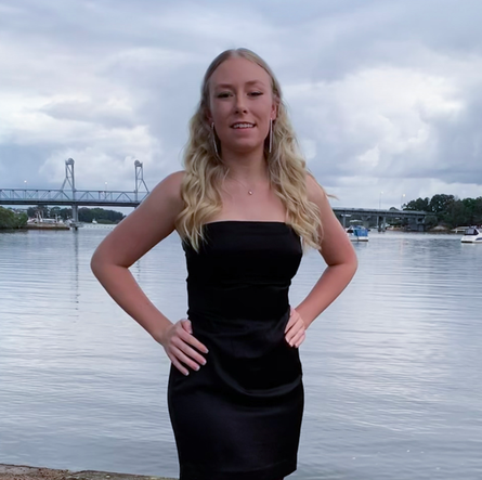 Ashleigh deGroot Profile Image