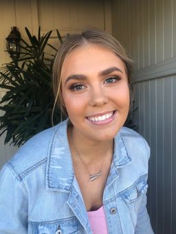 Hayley Meads avatar
