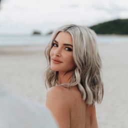 Lucy Bru avatar