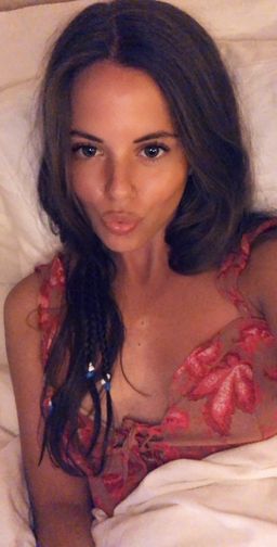 Azra Alic avatar