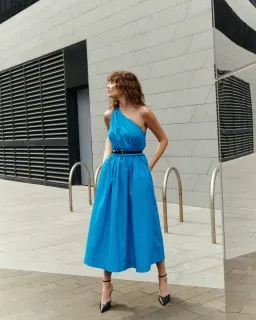 Cue Asymmetric Dress in Blue Size AU 6 for rent on The Volte - image 4