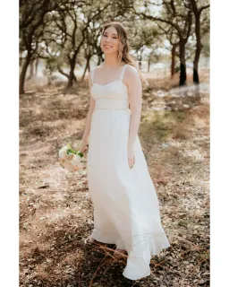 Reformation Hollyhock Dress Cream Size 6 for rent on The Volte - image 1
