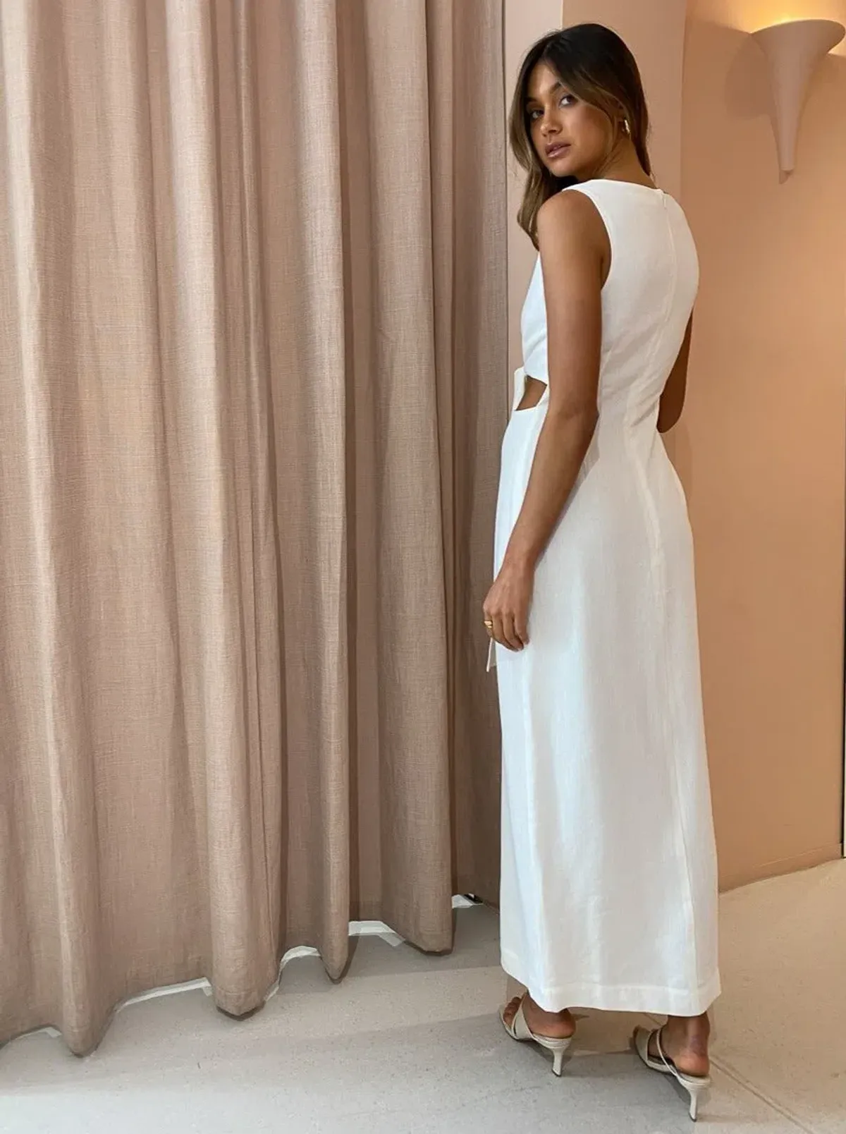 Sir The Label Clemence V Neck Dress Ivory Size 2/AU 10 - Image 4