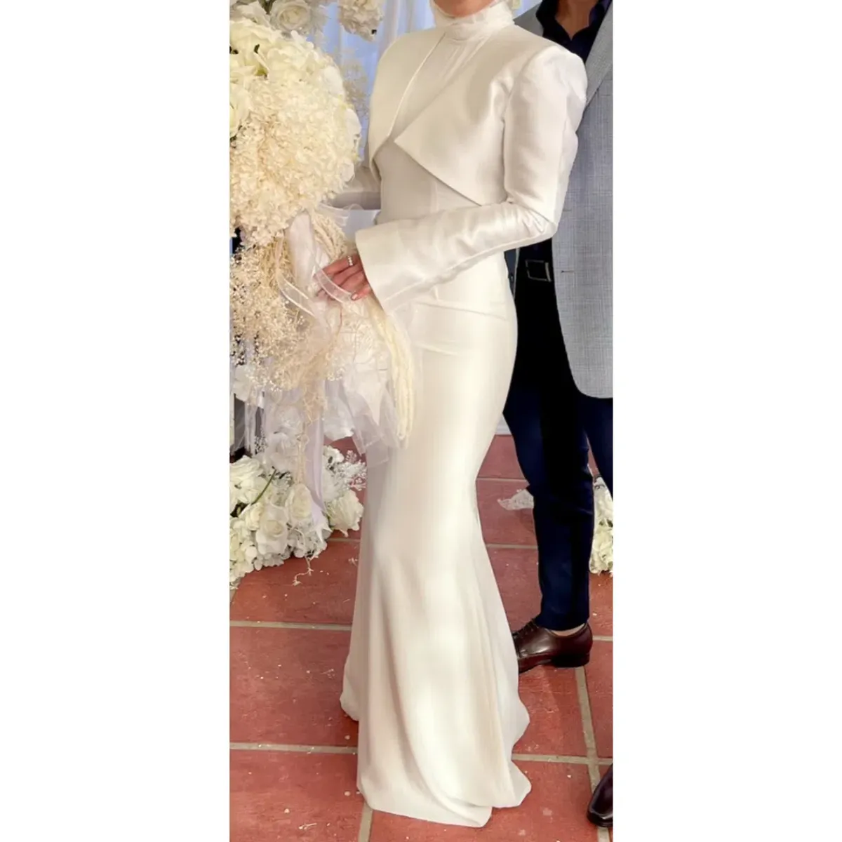 Jafrie By R Long Sleeve Gown White Size 6 - Image 3