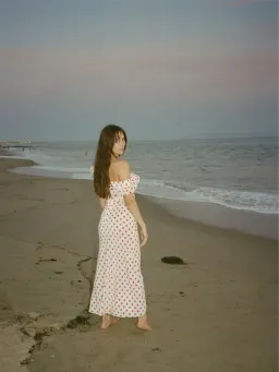 Realisation Par Claudia Super Dot Size 8 for rent on The Volte - image 3