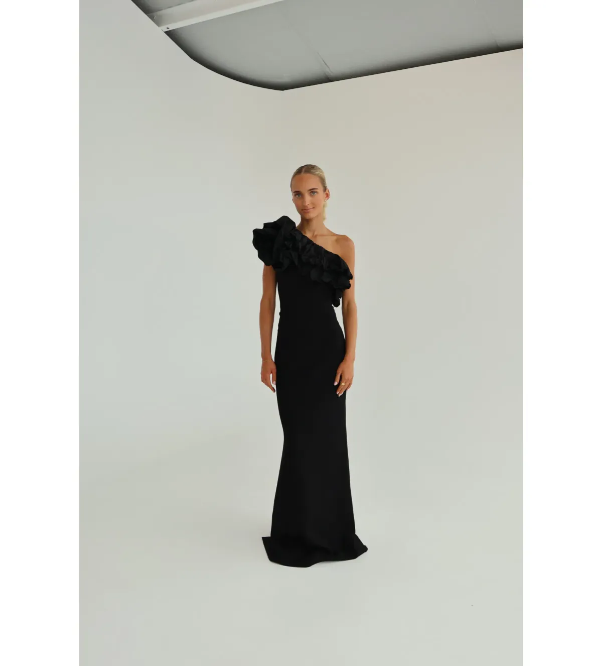 Rebecca Vallance Chloe One-Shoulder Taffeta-Trimmed Stretch Gown Black Size 6 - Image 5