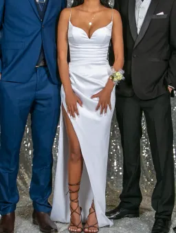 Lia Stublla Paris Gown White Size 6 for rent on The Volte - image 1