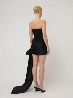 Effie Kats Nadia Mini Dress Black Size 12 for rent on The Volte - image 3