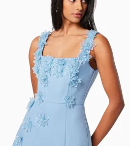 Elliatt Bruges Mini Dress in Cornflower Size 6 for rent on The Volte - image 2