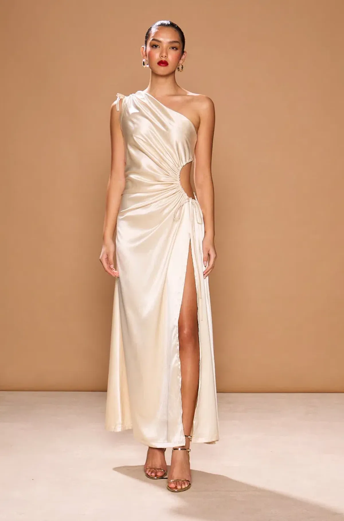 Sonya Moda Nour Maxi Dress in Ocean Pearl Size  8 - Image 1
