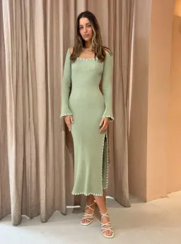 Mon Renn Trace Knit Midi Dress Sage Size 14 for rent on The Volte - image 1