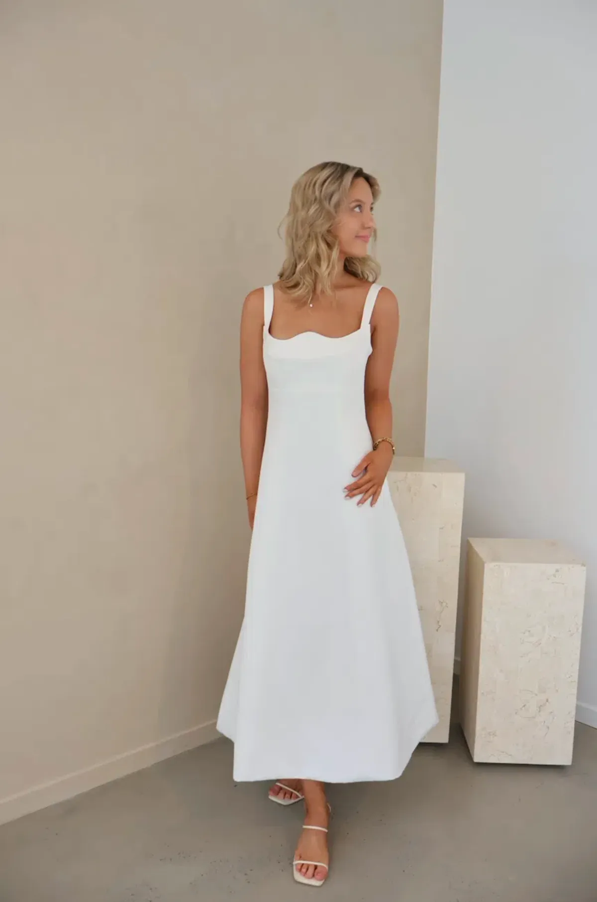 Leo Lin Odette Midi Dress Snow Size 8 - Image 2