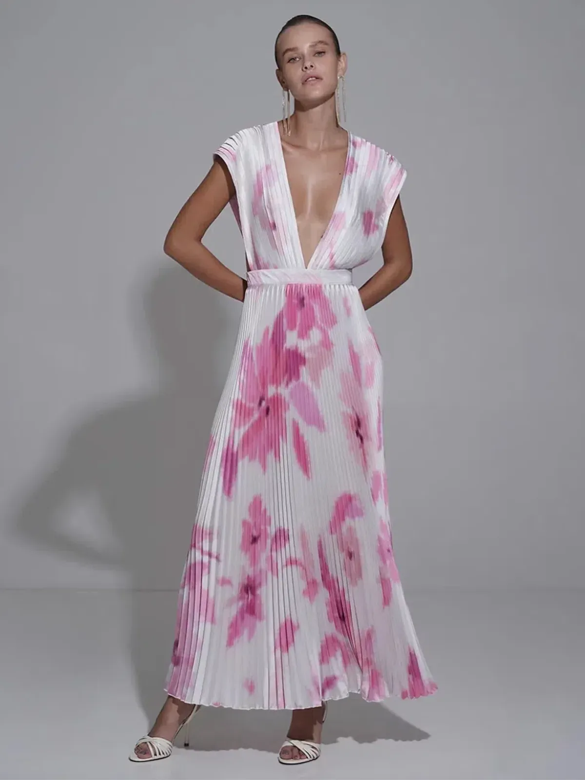 L'Idee Gala Gown Jardin Print Size 10 - Image 1