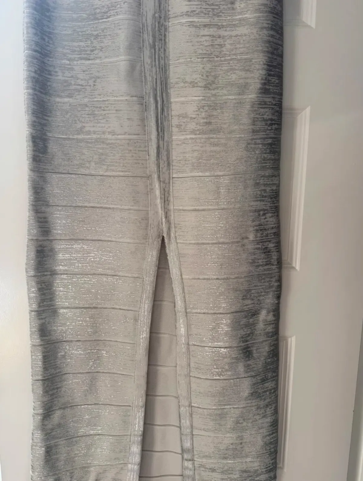 Herve Leger Sweetheart Banded Foil Gown Silver in Size XS/AU 6 - Image 6