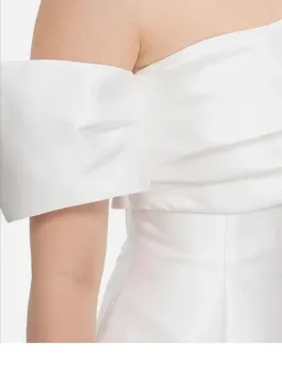 Solace London Edda Off Shoulder Mini Dress Off White Size 12 for rent on The Volte - image 4