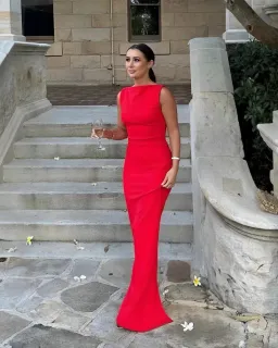Effie Kats Verona Gown Red Size L / AU 12  for rent on The Volte - image 3