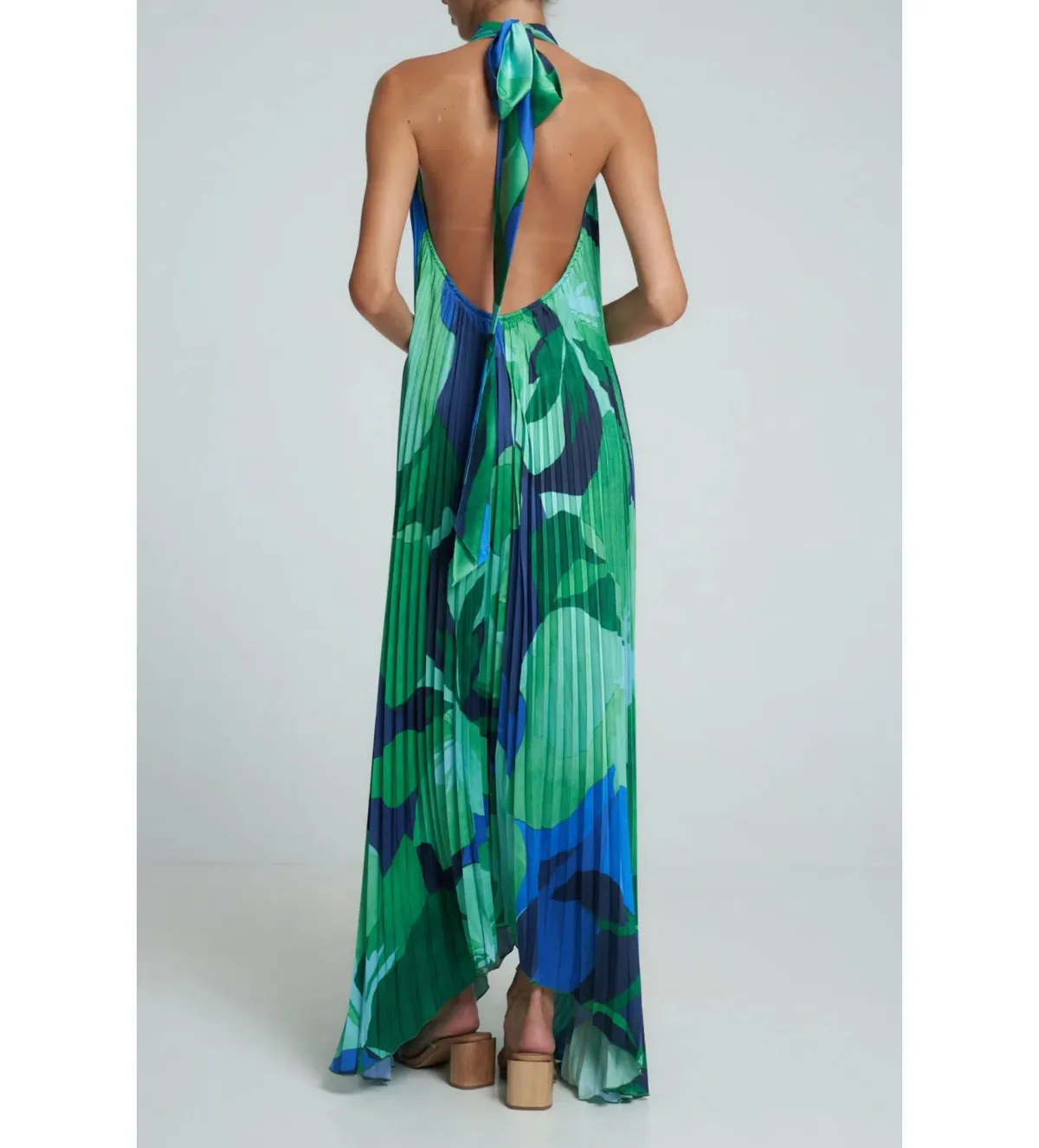 L’Idee Opera Gown Capri Green Size 8 - Image 5