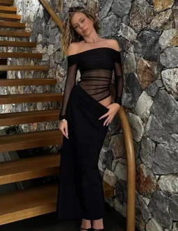 Benni Yasmin Off Shoulder Dress Black Size 8  for rent on The Volte - image 2
