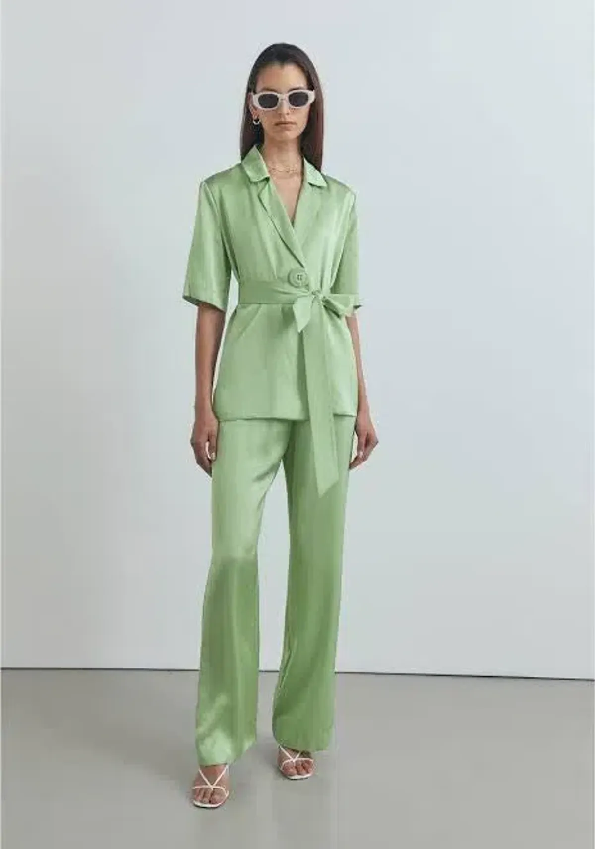 Viktoria and Woods Chorus Shirt & Pilot Pants Set Tarragon Size 1 (AU 8) - Image 1