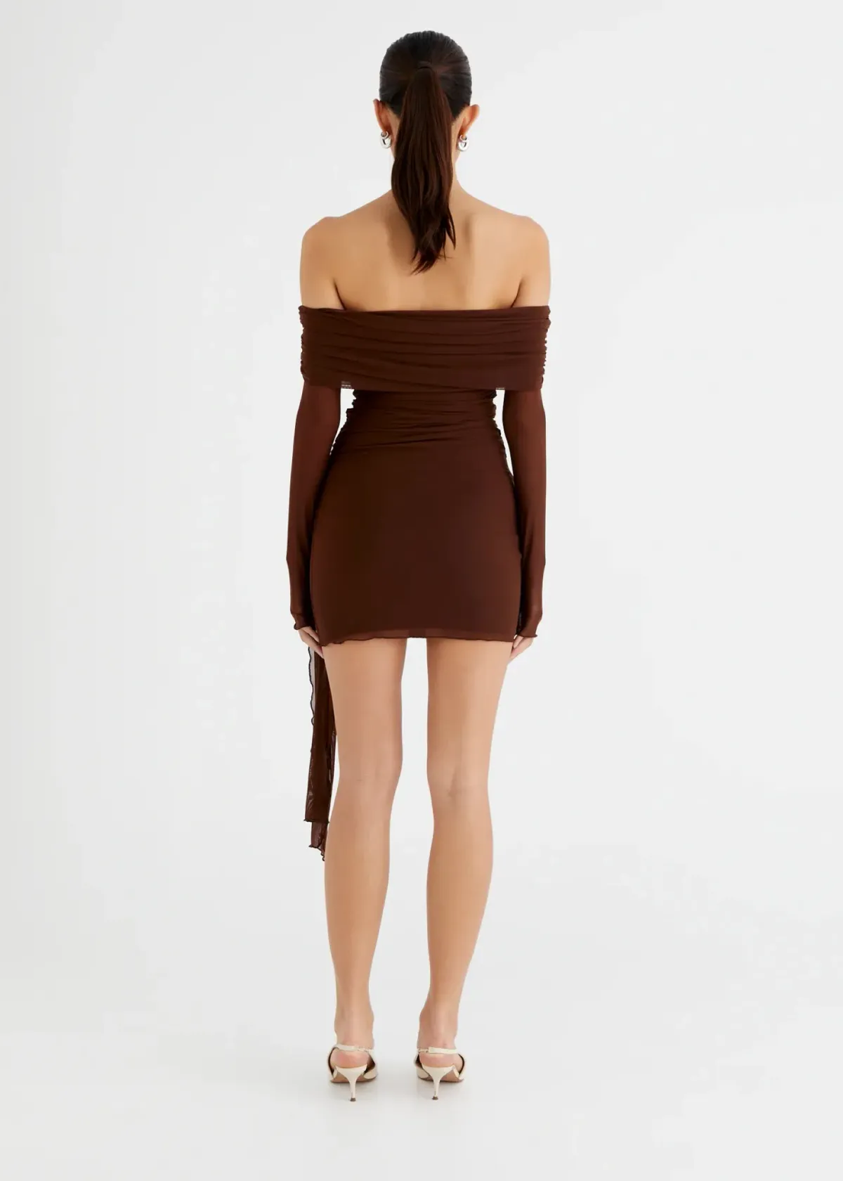 Benni Yasmin Off Shoulder Mini Dress in Cacao Size XS / AU 6 - Image 4