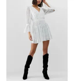  Stevie May Sky Settlement Mini Dress White Size 10 for rent on The Volte - image 1