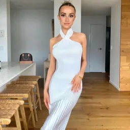 L'Idee Soirée Pleated Halter Gown White Size 6 for rent on The Volte - image 4