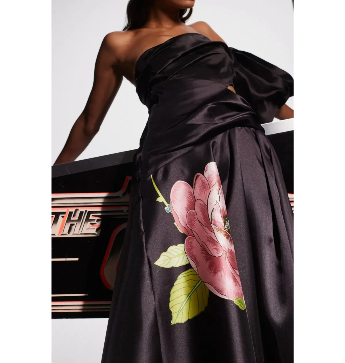 Alemais Regent Gown Noir Black Size AU 14 - Image 2