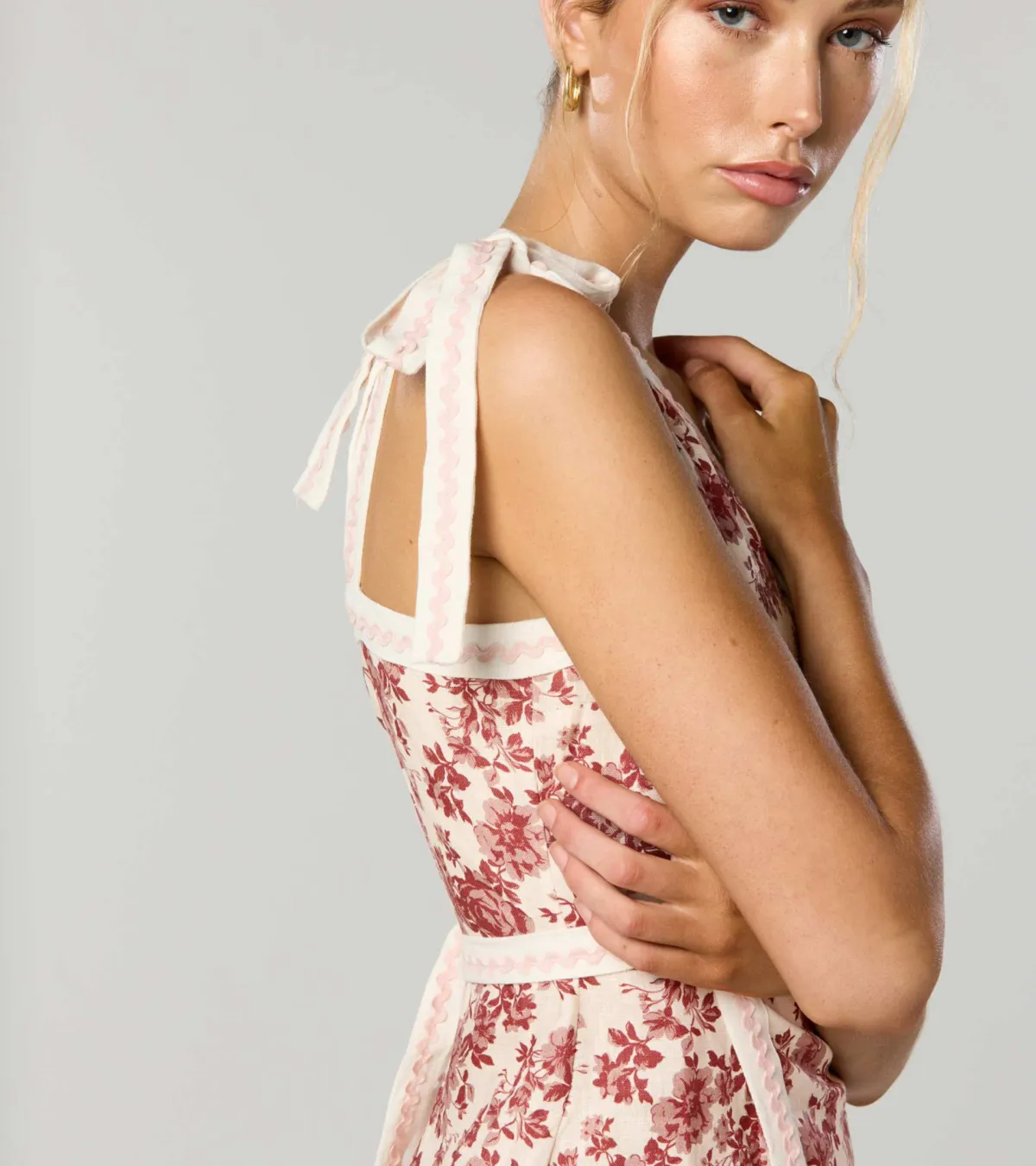 Winona Asymmetrical Dress Floral Size 6 - Image 2