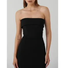 Effie Kats Monroe Gown in Black Size M / AU 10 for rent on The Volte - image 3