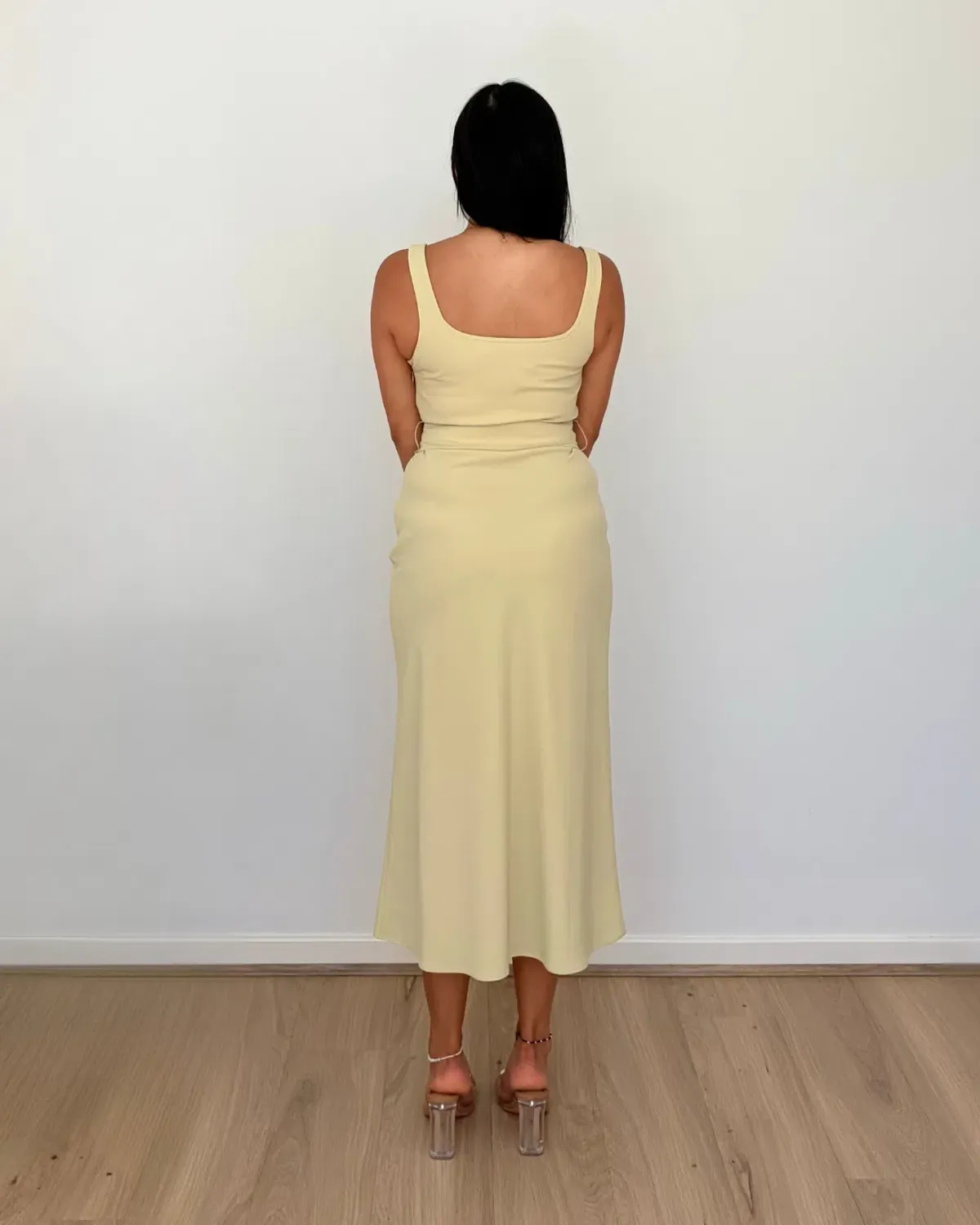 By Johnny Ora Bust Midi Dress Pistachio Size 14 - Image 4