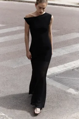 Sir The Label Indigo Twist Dress Black Size 14 for rent on The Volte - image 4