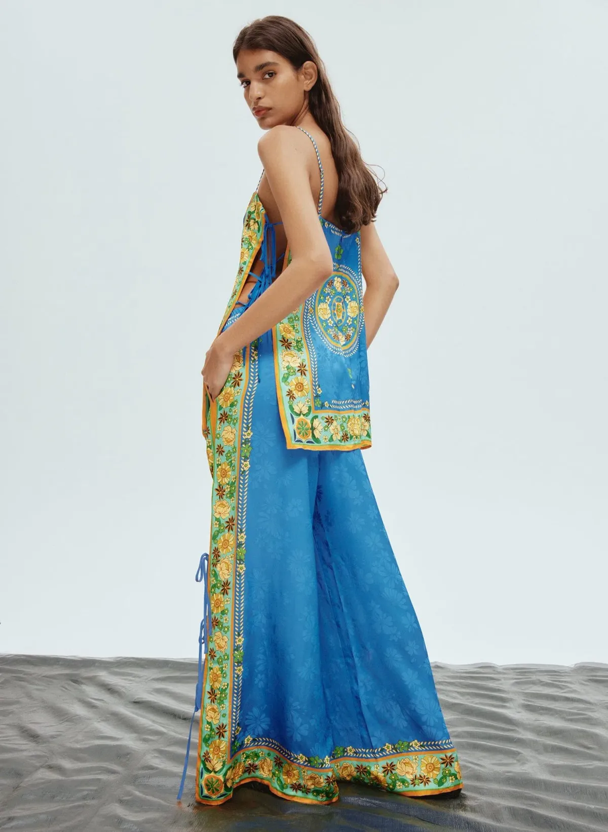 Alemais Linda Top and Pants Set Cobalt Floral Size 6 - Image 2