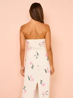 Issy Scalloped Bodice Midi Dress In Rose Print AU 14 for rent on The Volte - image 9