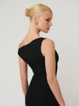 Effie Kats Inaya Gown Black Size 6 for rent on The Volte - image 3