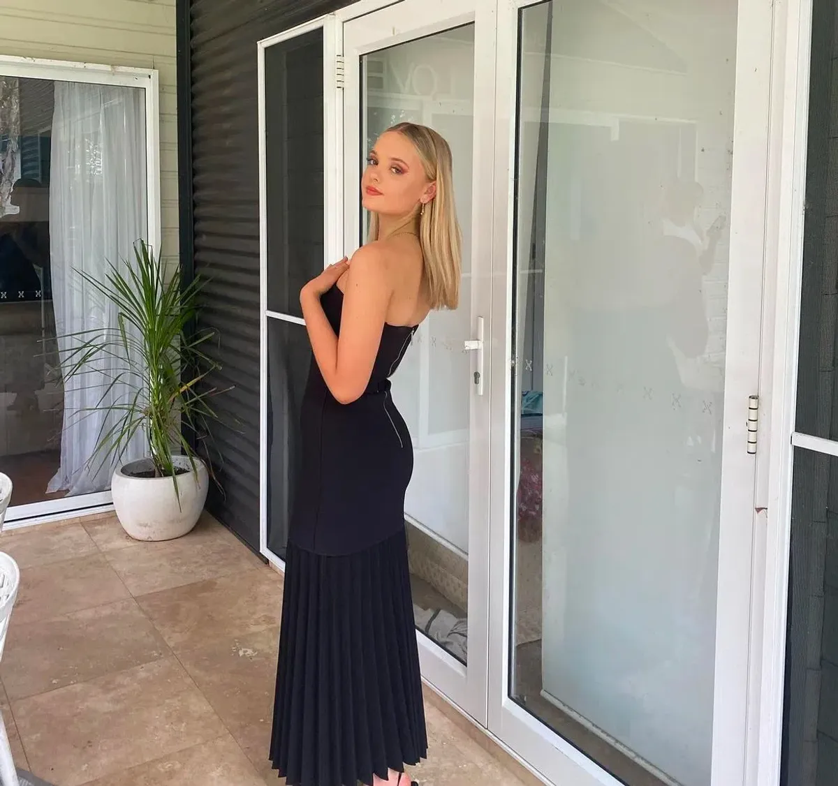 Dion Lee Linear Pleat Crepe Strapless Dress Black Size XS / AU 6 - Image 4