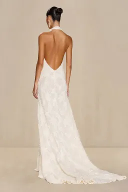 Sonya Moda Noorah Gown in Créme Off-White Size XS / AU 6 for rent on The Volte - image 3