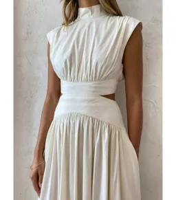 Camilla and Marc Oriella Dress in Cream Size AU 6 for rent on The Volte - image 2
