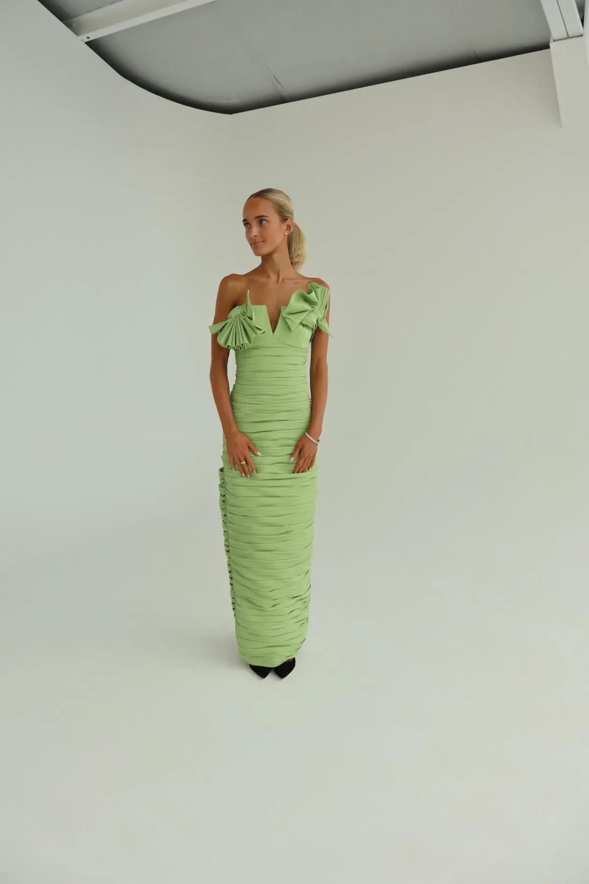 Rachel Gilbert Jensen Gown Pistachio Size AU 10 - Image 3