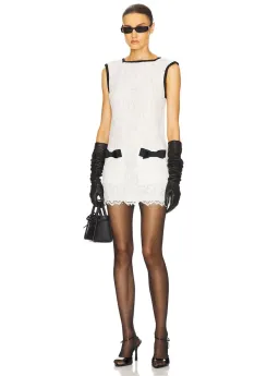 Helsa The Lace Mini Dress White Size XS / AU 6 for rent on The Volte - image 4