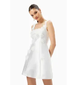 Elliatt Elder Floral Decal Applique White Size S / AU 8 for rent on The Volte - image 4