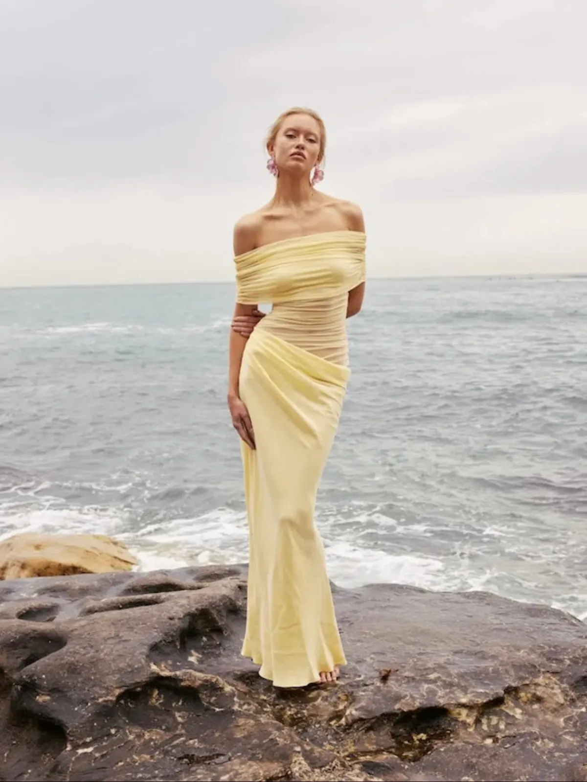 Benni Nico Off Shoulder Maxi Dress in Butter Size AU 8 - Image 4