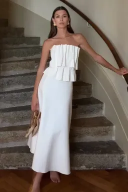House of Dagmar Sculpted Tube Dress White Size 8 for rent on The Volte - image 1