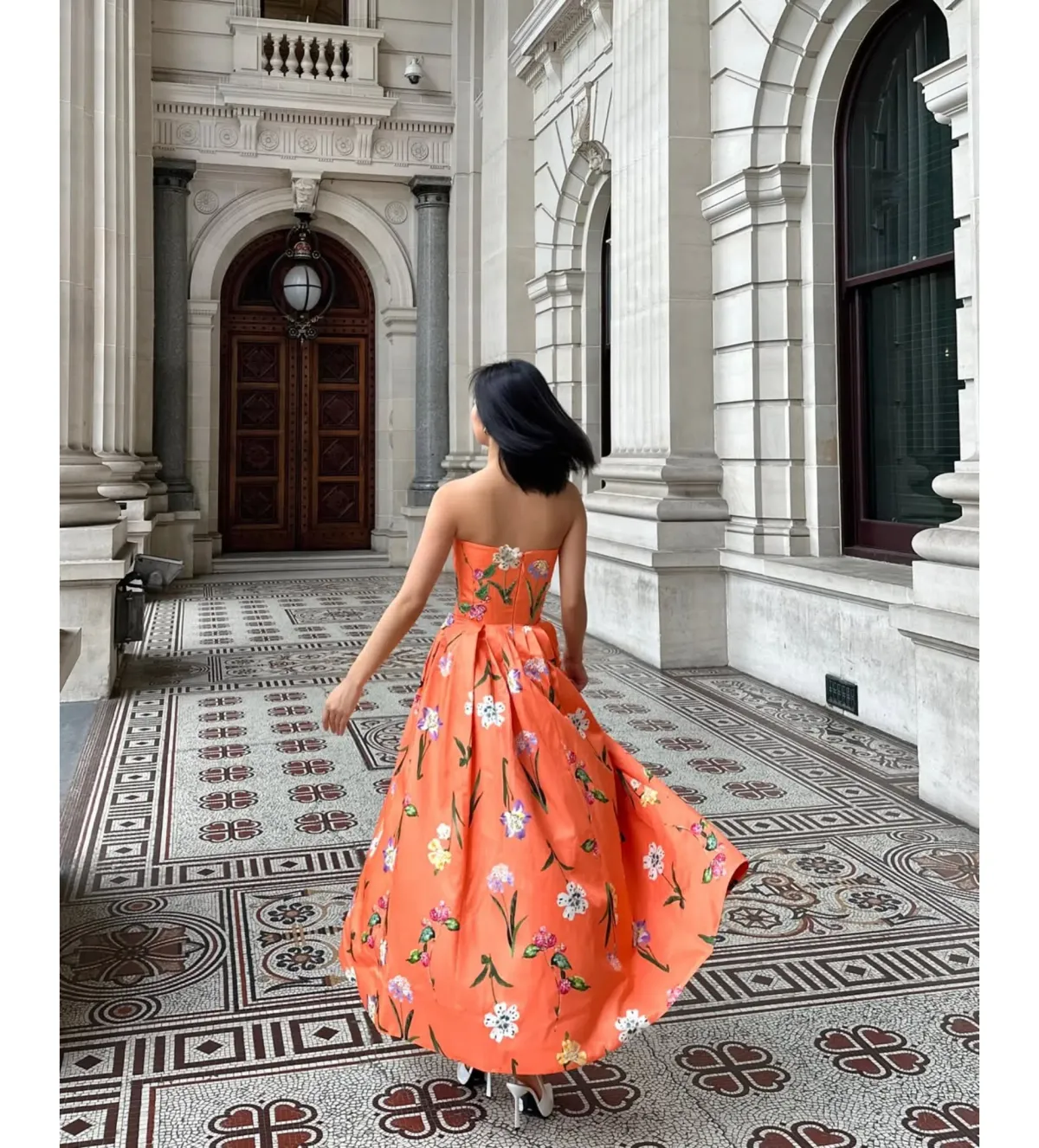 Leo Lin Lynn Bustier Midi Dress Coral Floral Size 10 - Image 3