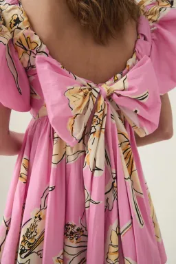 Aje Gretta Bow Back Mini Pink Floral Size AU 14 for rent on The Volte - image 4