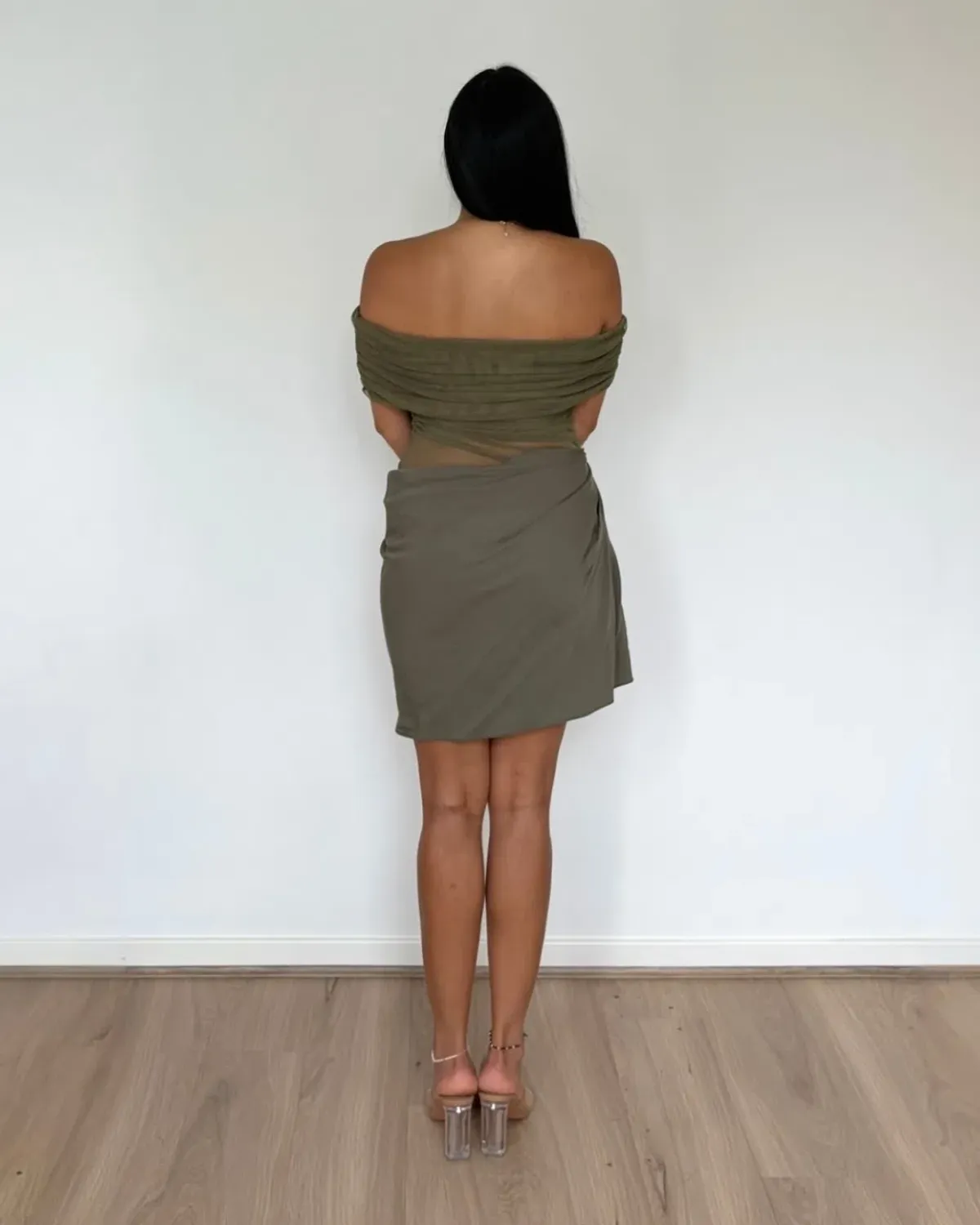 Benni Nico Off Shoulder Mini Dress Khaki Size 10 - Image 4