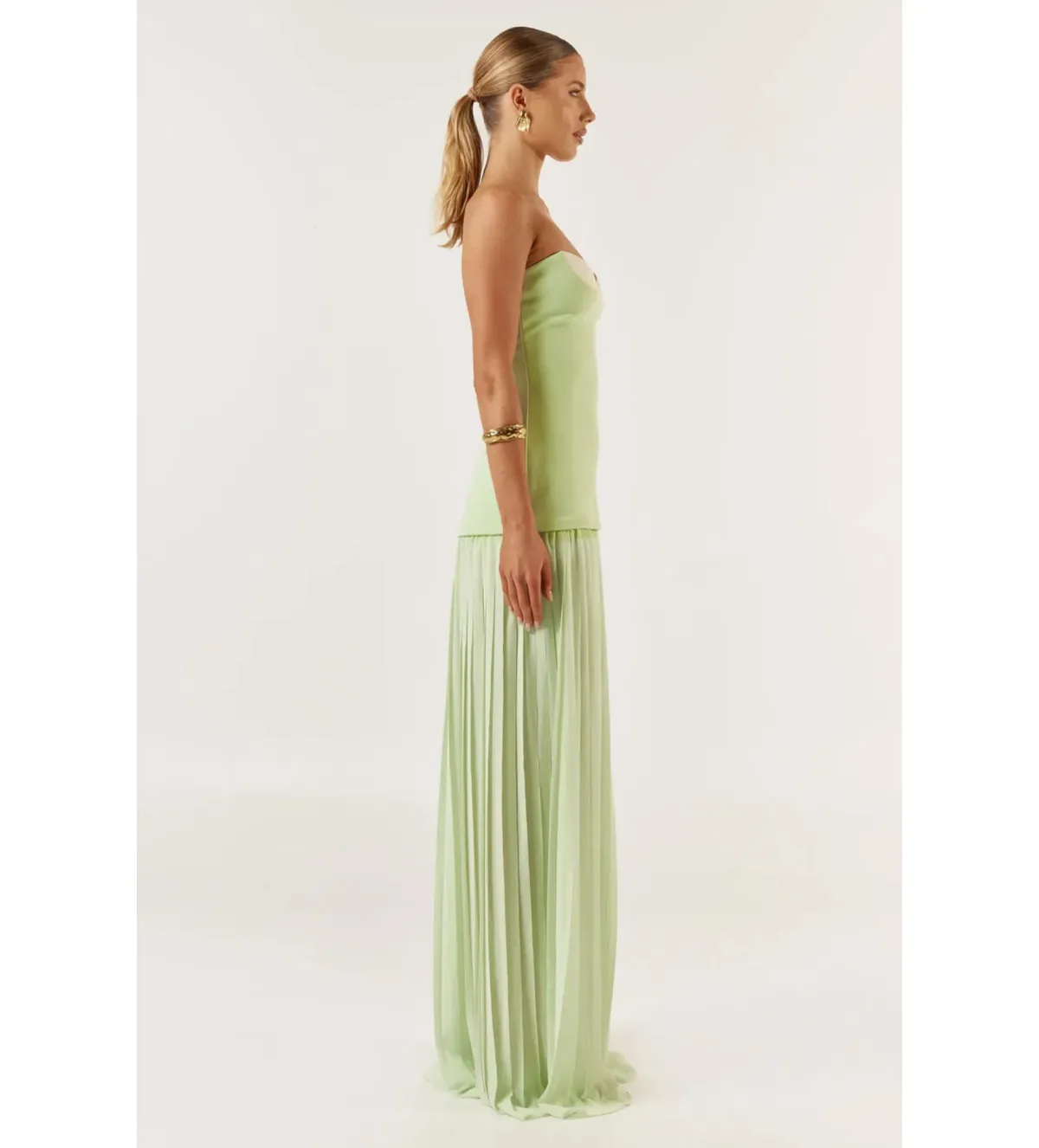 She is Olla Nicolette Maxi Size AU 6  - Image 2