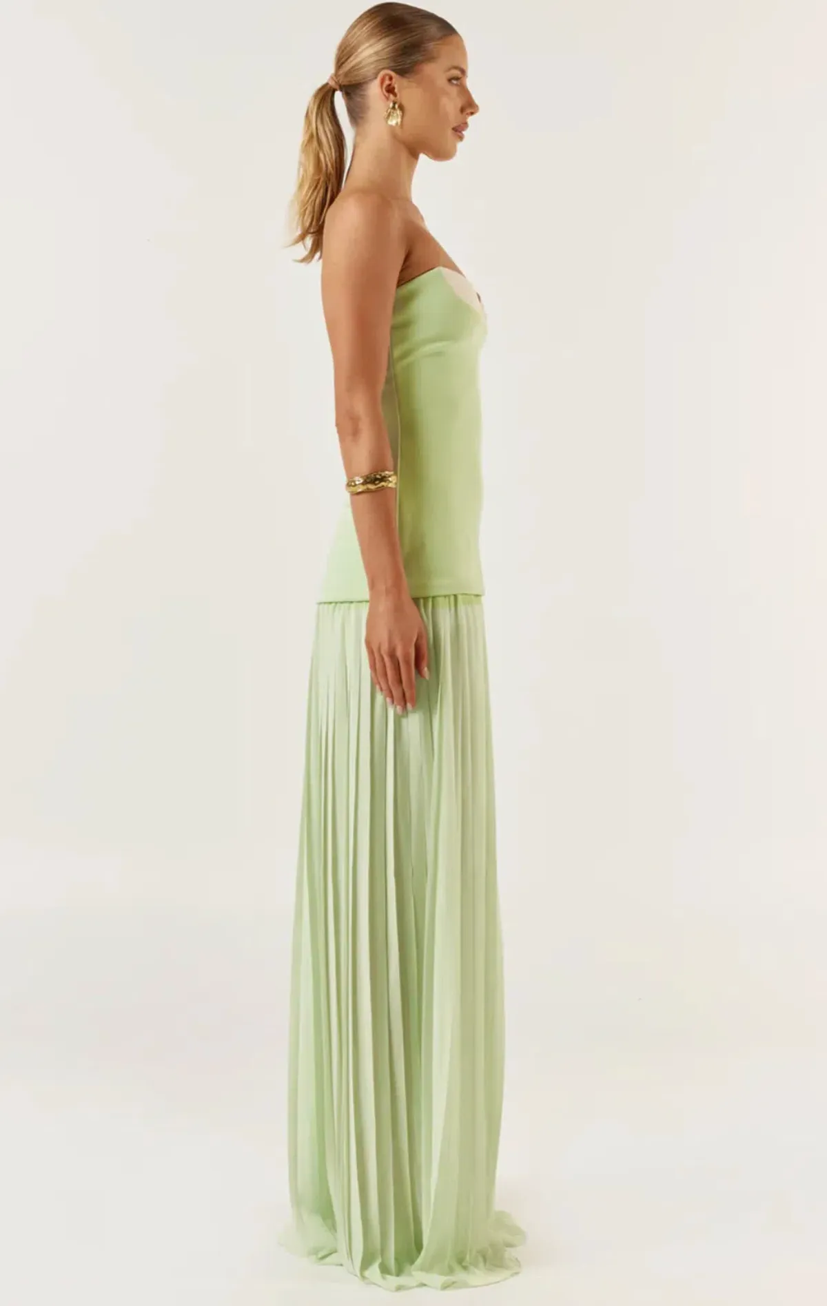 She is Olla Nicolette Maxi Size 10  - Image 3